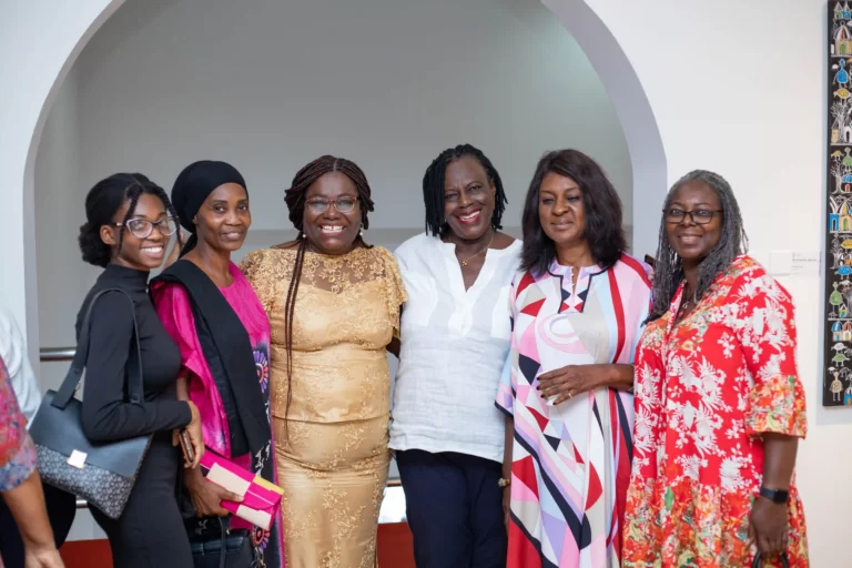 art_africa_colour_cure_breast_cancer_awareness